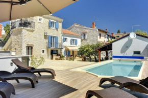 200 Meter zum Strand mit Salzwasserpool, Grill, Sonnenterrasse